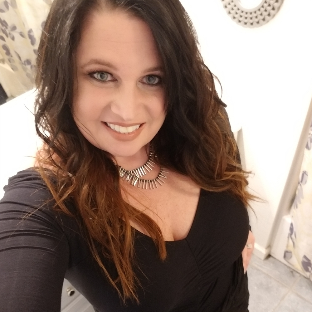 Meet your Posher, Rebecca